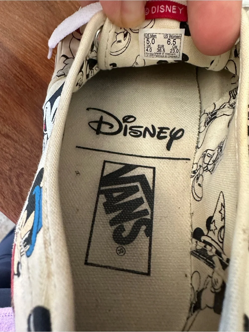Disney low top